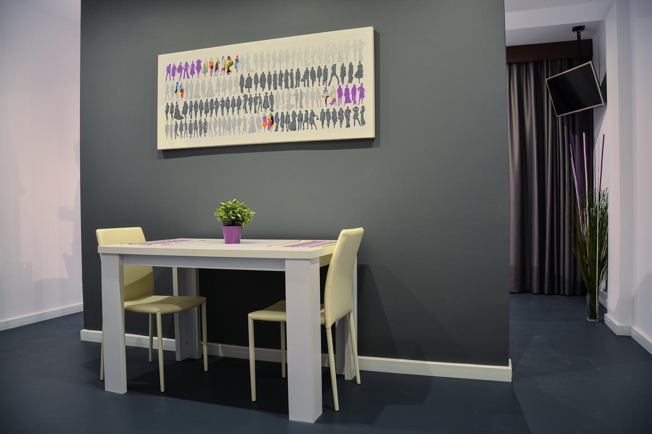 בוקרשט Living Aparthotel מראה חיצוני תמונה